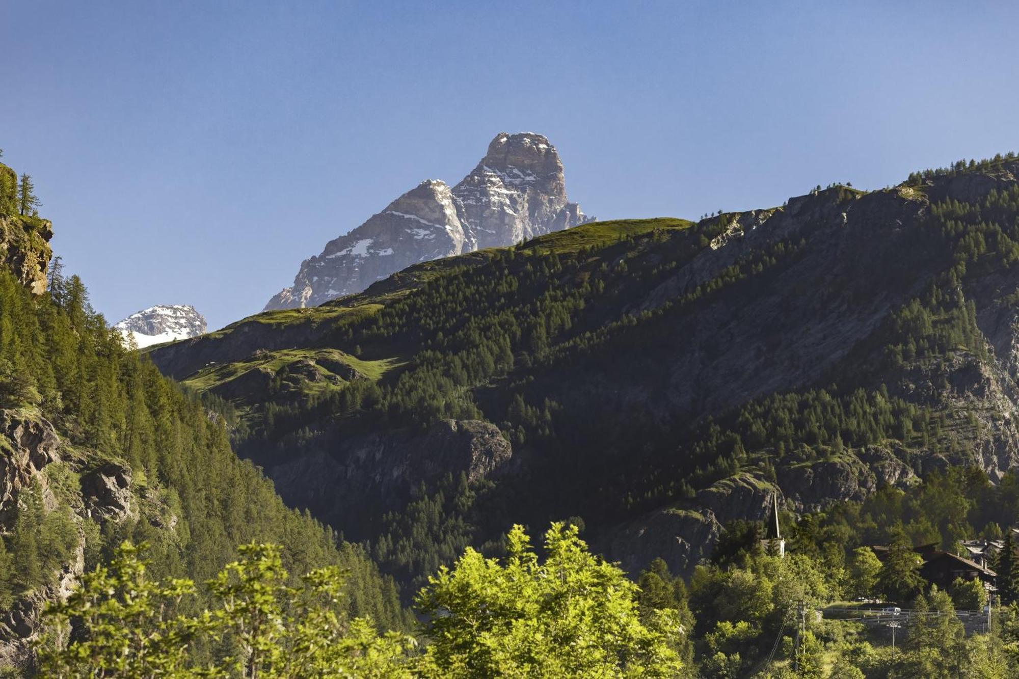 Hellochalet - Chalet Northern Lights - Family Ski Chalet With Garden Walking Distance Lift Valtournenche Exterior foto